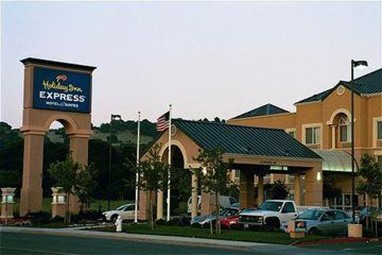 Quality Inn & Suites - Fairfield Napa Valley