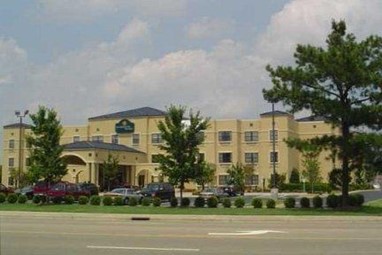 Extended Stay Deluxe Fayetteville - Cross Creek Mall