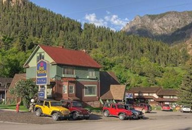 BEST WESTERN PLUS Twin Peaks Lodge & Hot Springs