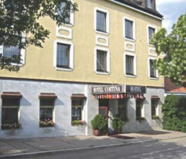 Cortina Hotel Vienna