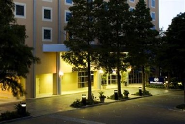 Sheraton Hotel New Orleans Metairie