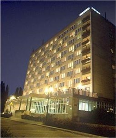 Ikar Hotel