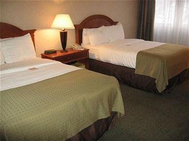 Holiday Inn Hotel & Suites Pittsburgh Allegheny Harmarville