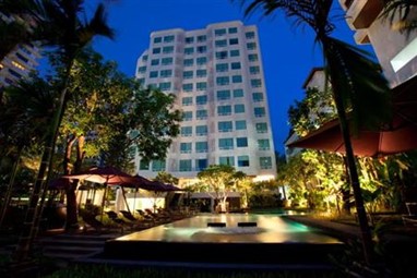 Ramada Hotel & Suites Bangkok
