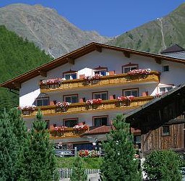 Hotel Schwarzer Adler Schnals
