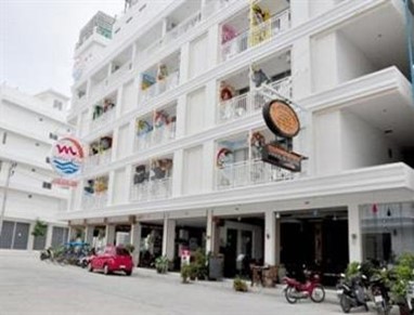 M Narina Hotel