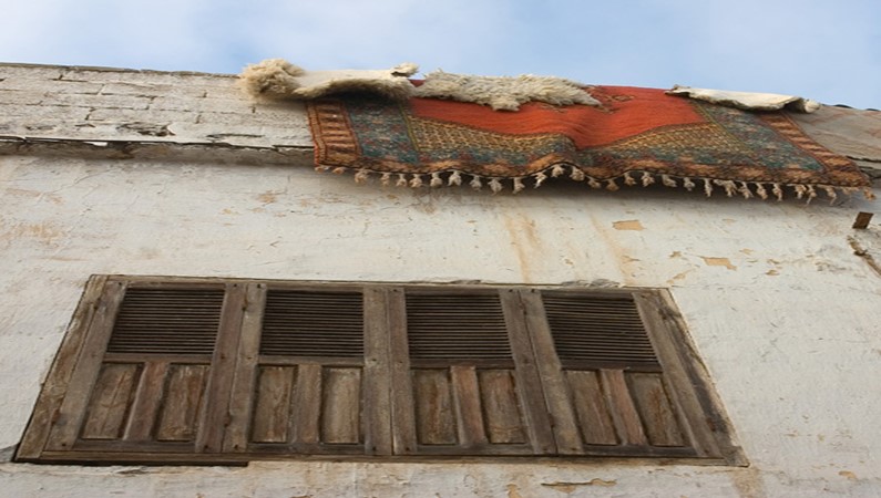 старые кварталы Касабланки. Просушка ковров