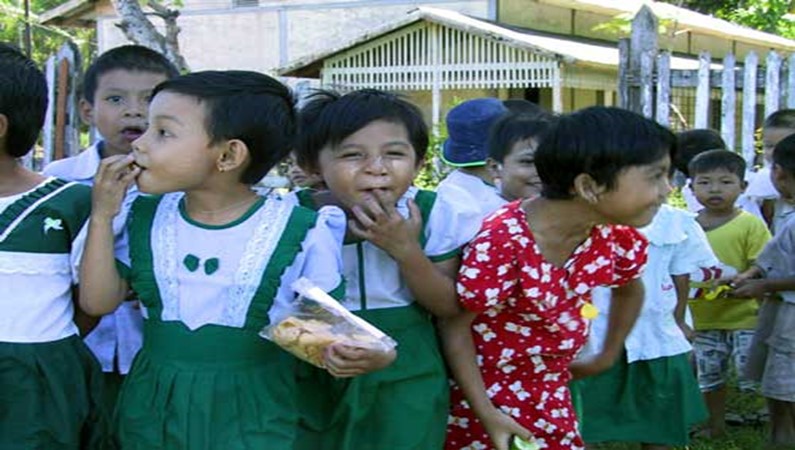 Бирманские дети