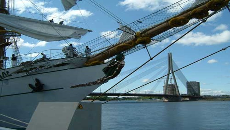 Cutty Sark Tall Ships Races - Riga 2003