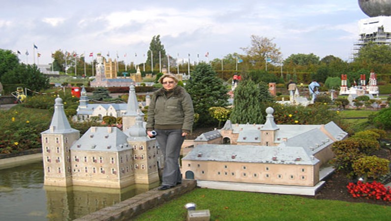Брюссель. Парк Мини-Европа (Замок Филиппа II в Испании)