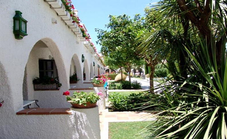 Рота, бунгало в отеле «Playa de la Luz»