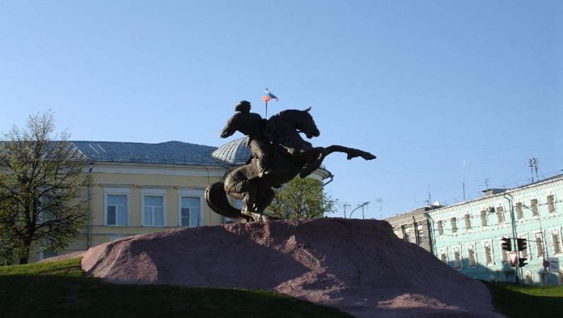 Рязань. Памятник Евпатию Коловрату