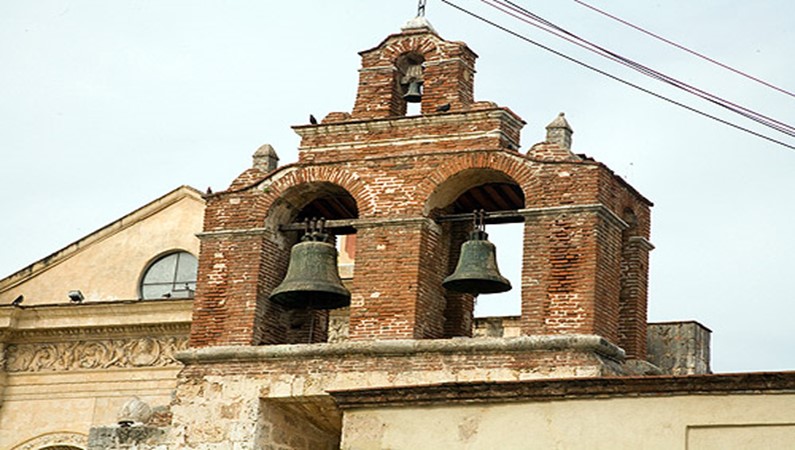 Колокольня Кафедрального собора Санто-Доминго