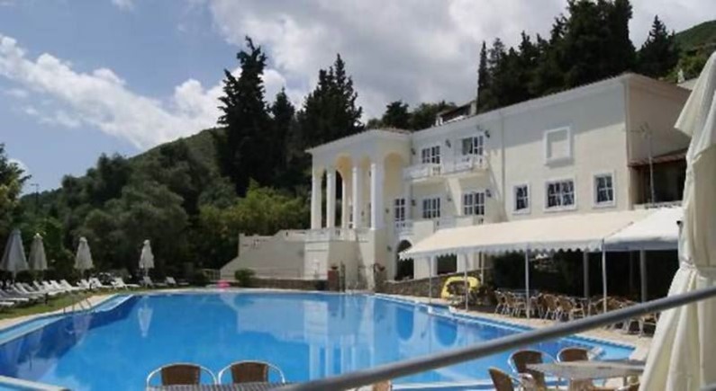 Village Bungalows Hotel Corfu - отель очень порадовал