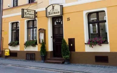 Hotel Retman - Отличный вариант для осмотра Торуни