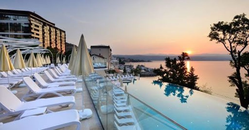 Grand Hotel Adriatic - Отель средний