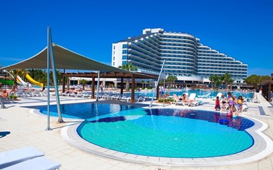 Venosa Beach Resort & Spa - Отель с отличной территорией