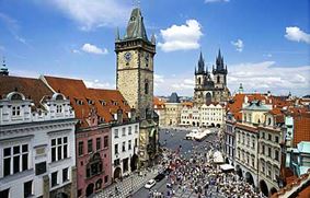 Где можно достать дешевые авиабилеты в Прагу?
