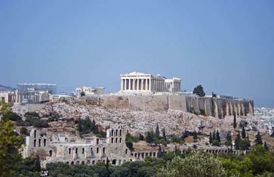 Афины: серые будни и немеркнущая красота древностей