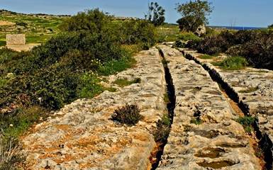 Загадки острова Мальта.  Колеи доисторических повозок