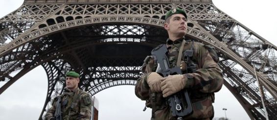 Теракты в Париже. Каковы последствия для туризма?