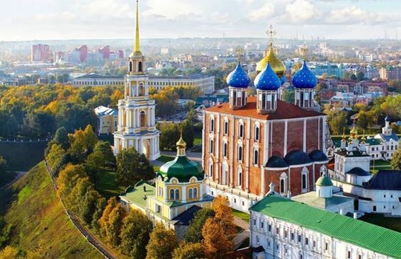 Десять городов и регионов России для ценителей родного языка и литературы