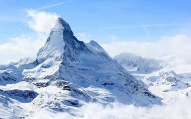 Сколько стоит взойти на Эверест – десять самых дорогих горных вершин в мире