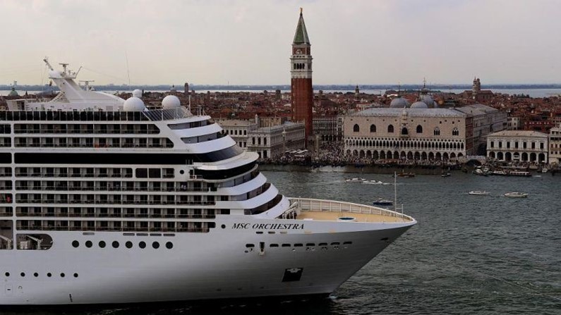 Италия запретит заход круизных лайнеров в Венецию