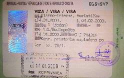 Для въезда в Албанию и Хорватию снова нужны визы