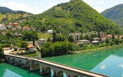 Город Кустурицы в Боснии достроят в 2014 году