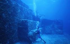 Крым: туристам покажут подводные раскопки античного города Акра