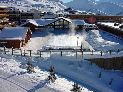Французские горнолыжные курорты открылись раньше, чем было запланировано