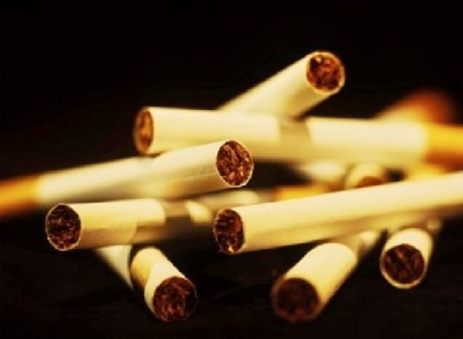 Сигареты будут продавать в одинаковых пачках