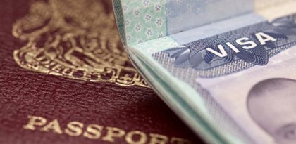В США перестали выдавать визы