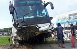 Автобус с туристами из РФ попал в ДТП в Таиланде