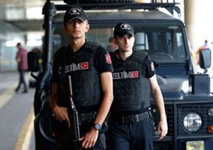 Заложники захвачены в одной из школ Стамбула