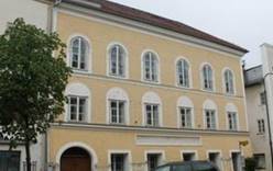Владелице дома Гитлера заплатят полтора миллиона евро