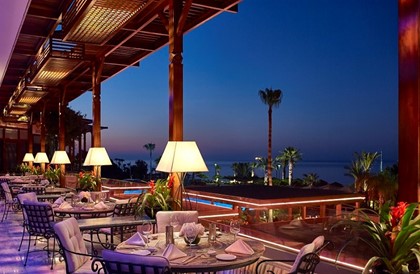 Отель Four Seasons Cyprus дарит гостям Moscow Restaurant Week шанс провести отпуск на солнечном Кипре