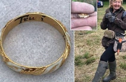 Британская пенсионерка нашла кольцо Уильяма Шекспира