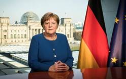 Меркель вернулась на рабочее место