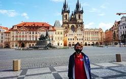Чехия объявила о снятии большинства карантинных мер  
