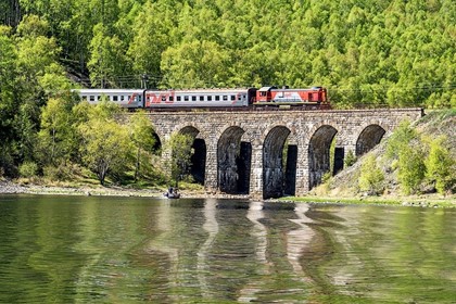 Эксперты обсудят преимущества отдыха на воде и самостоятельных путешествий по России