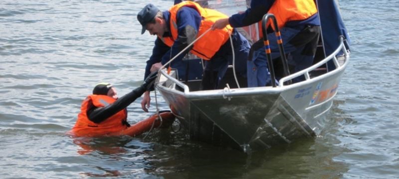 «Ладога принимает пьяных»: в МЧС Карелии объяснили причины гибели туристов на озёрах