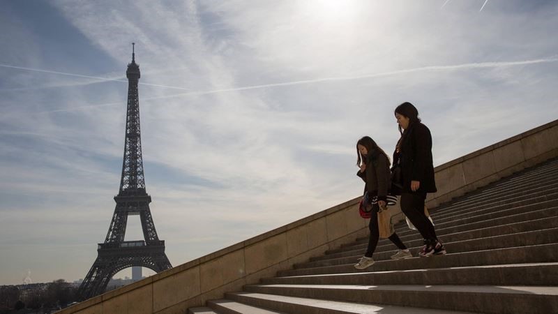 «Парижский синдром». Японские туристы жалуются на недомогание в столице Франции