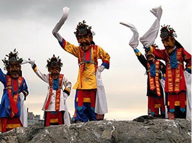 Шаманский ритуал прихода весны Тхамнагук