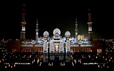 Светящаяся мечеть шейха Зайда в Абу-Даби