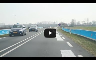 В Нидерландах дорога «запела». Люди в шоке