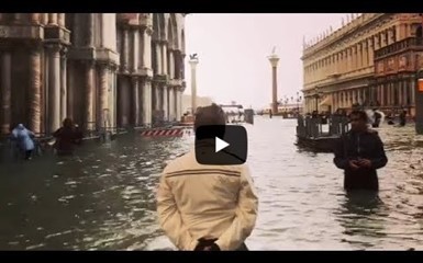 Штормовой прилив затопил центр Венеции 
