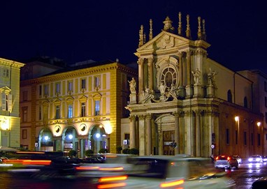 Площадь Сан Карло