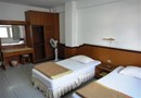 Srikamol Hotel